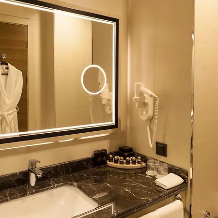 Otel Hm Commerce Ankara
